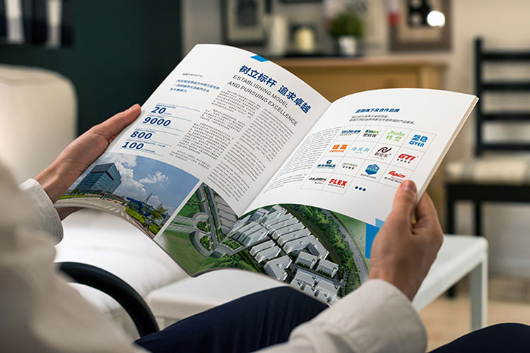 有瞭這四個畫冊設計制作流程，做畫冊以後不求人